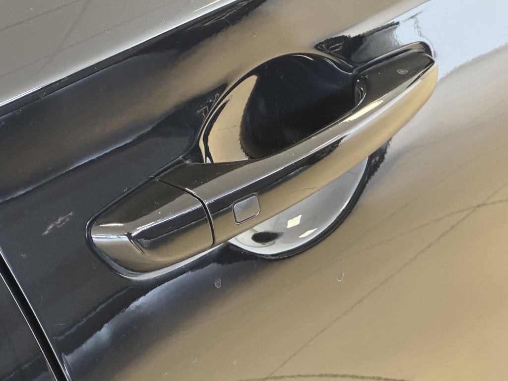 Fahrzeugabbildung Hyundai i30 Kombi 1.5 T-GDI 48V DCT EDITION 30+ *LED*