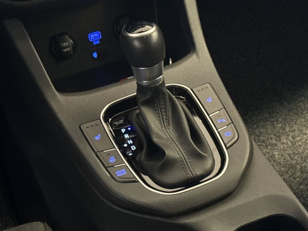 Fahrzeugabbildung Hyundai i30 Kombi 1.5 T-GDI 48V DCT EDITION 30+ *LED*