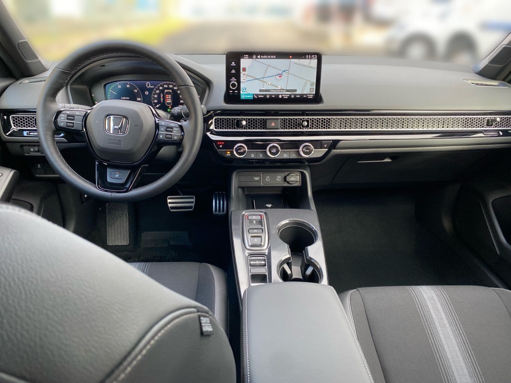 Fahrzeugabbildung Honda Civic e:HEV 2.0 i-MMD Hybrid Sport (FE)