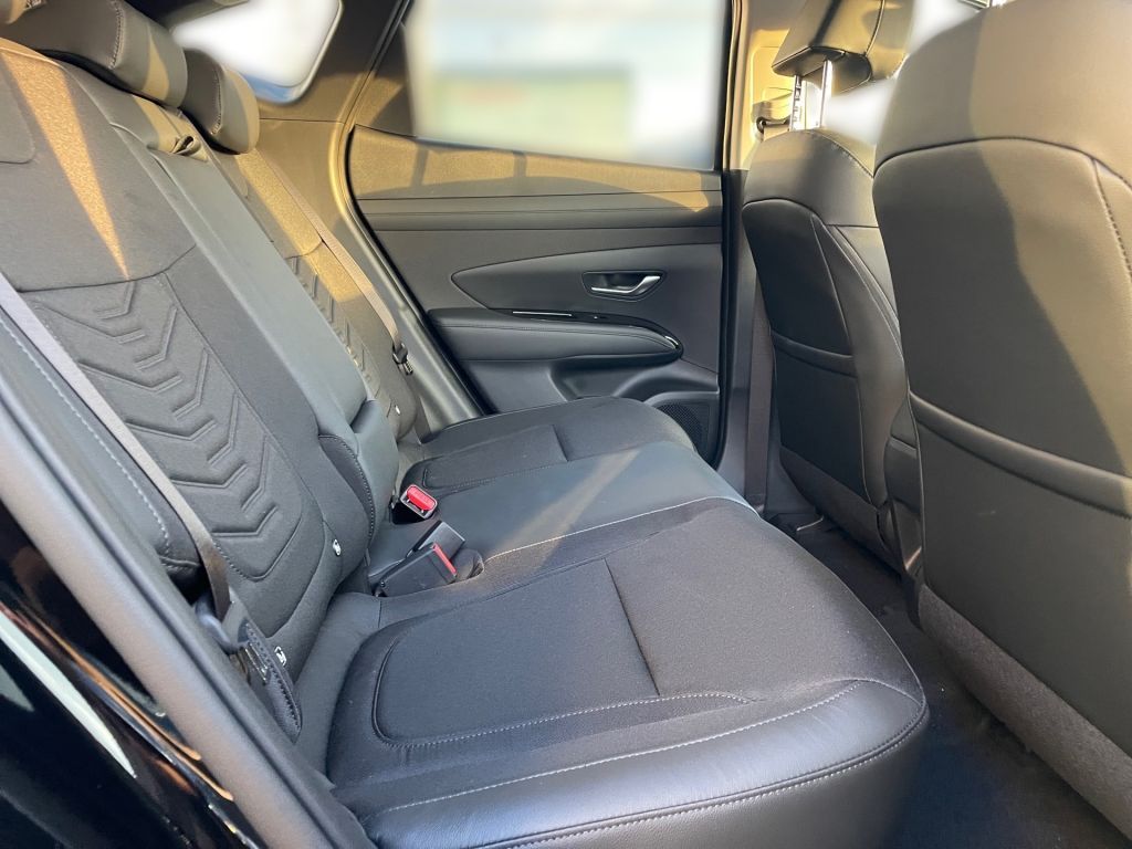 Fahrzeugabbildung Hyundai TUCSON 1.6 T-GDi Plug-in-Hybrid 2WD Trend Matrix