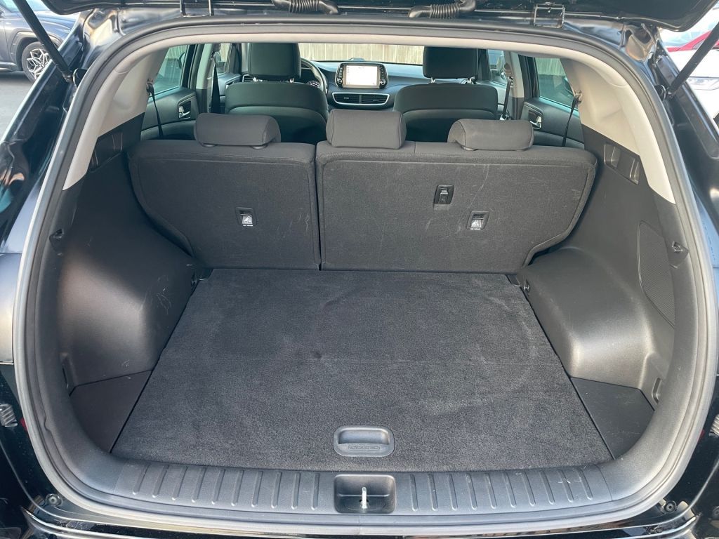 Fahrzeugabbildung Hyundai Tucson 2.0CRDi Style 4WD 8G-Autm. *Krell*8fach b