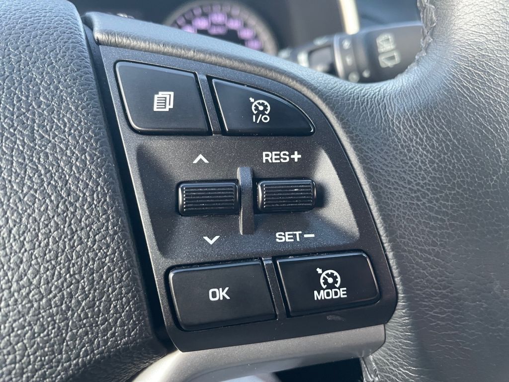 Fahrzeugabbildung Hyundai Tucson 2.0CRDi Style 4WD 8G-Autm. *Krell*8fach b