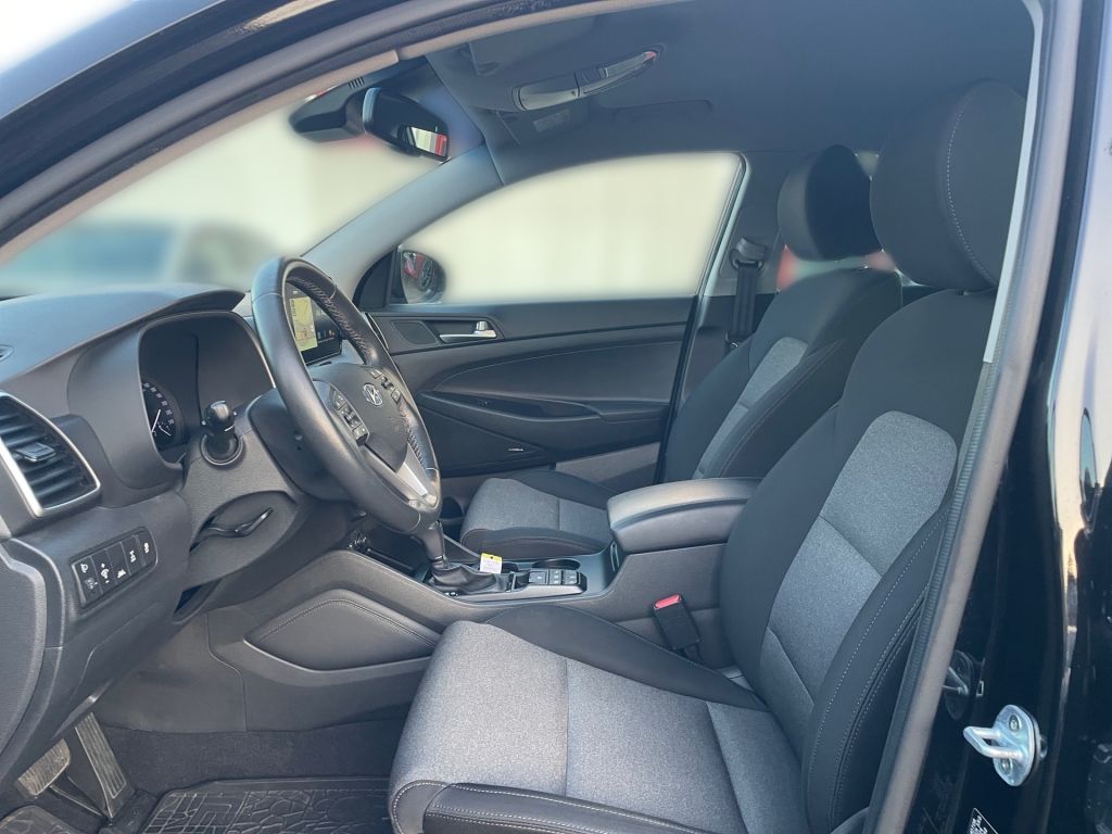 Fahrzeugabbildung Hyundai Tucson 2.0CRDi Style 4WD 8G-Autm. *Krell*8fach b