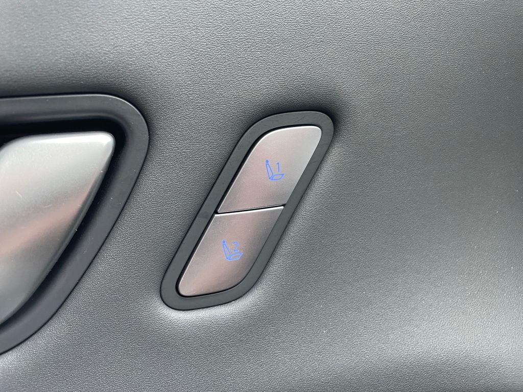 Fahrzeugabbildung Hyundai KONA 1.6 GDI DCT HEV Prime *Bose*Sitz-P.*Pano*