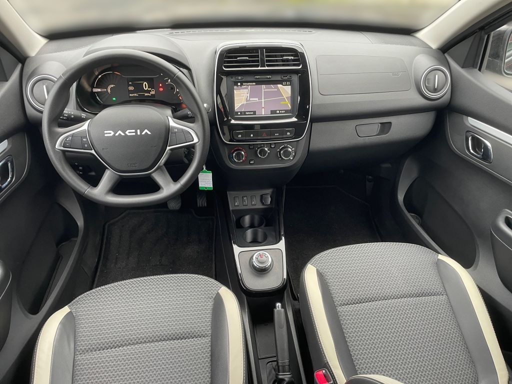 Fahrzeugabbildung Dacia Spring ESSENTIAL * Optionspaket Expression *