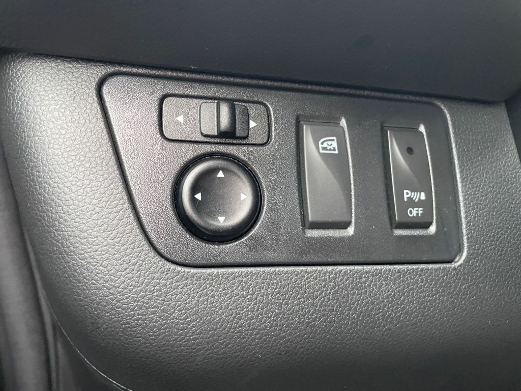 Fahrzeugabbildung Dacia Spring ESSENTIAL * Optionspaket Expression *