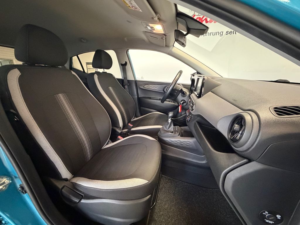 Fahrzeugabbildung Hyundai i10 1.0 EDITION 30 Carplay+Sitz u.Lenkradheizung