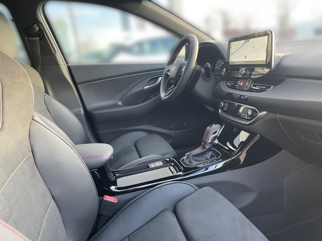Fahrzeugabbildung Hyundai i30 1.5 T-GDI 48V DCT N Line Sitz-P.+Pano