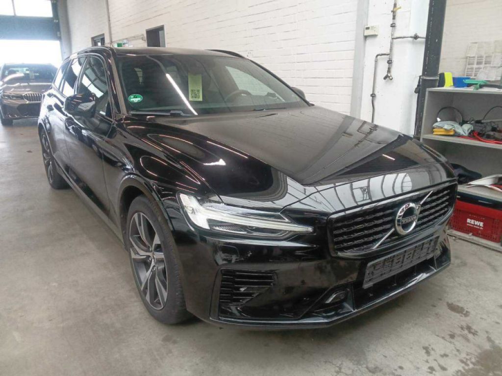 Fahrzeugabbildung Volvo V60 T6 AWD Recharge Geartronic RDesign +AHK+WR+