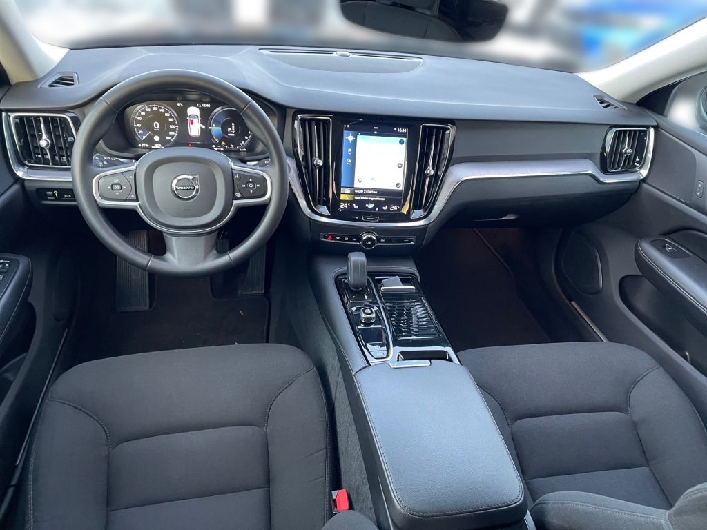 Fahrzeugabbildung Volvo V60 T6  Recharge Inscription Expression +AHK+WR+