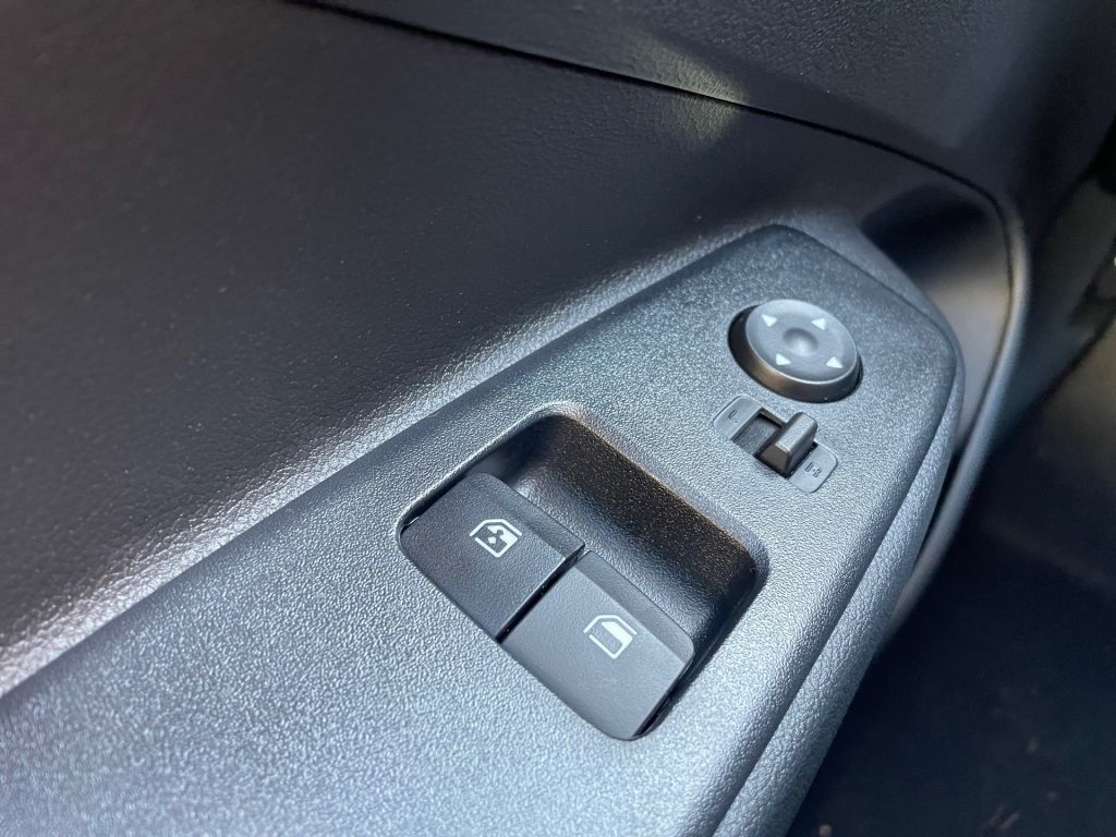 Fahrzeugabbildung Hyundai i10 1.0 Trend * Komfprt-P. * Carplay * R.Kamera*