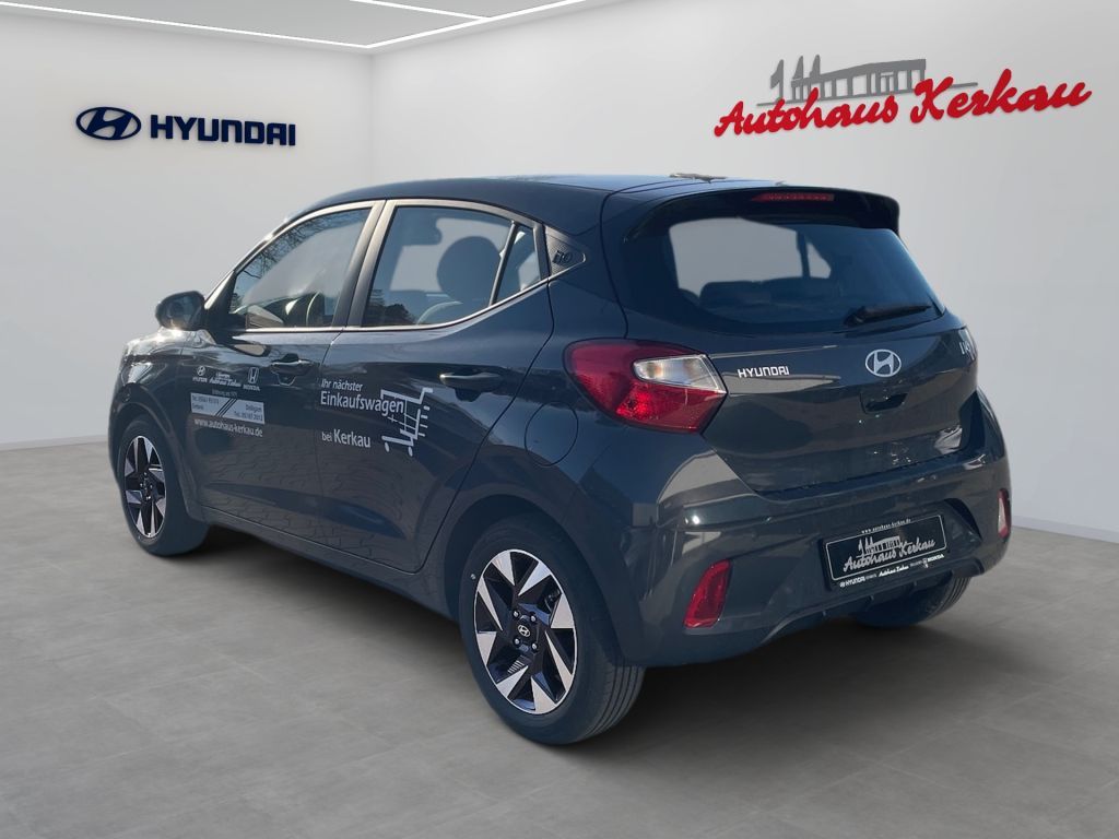 Fahrzeugabbildung Hyundai i10 1.0 Trend * Komfprt-P. * Carplay * R.Kamera*