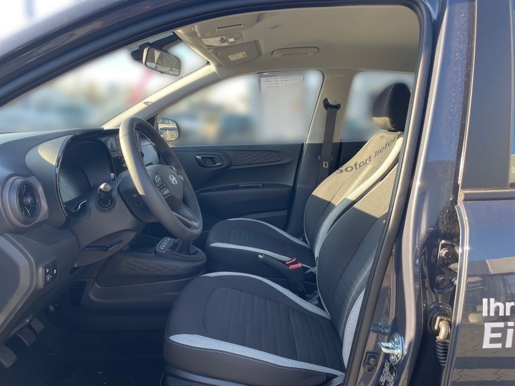 Fahrzeugabbildung Hyundai i10 1.0 Trend * Komfprt-P. * Carplay * R.Kamera*