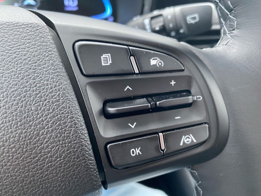 Fahrzeugabbildung Hyundai i10 1.0 AMT Trend *Carplay*R.Kamera*PDC*SHZ+LHZ*