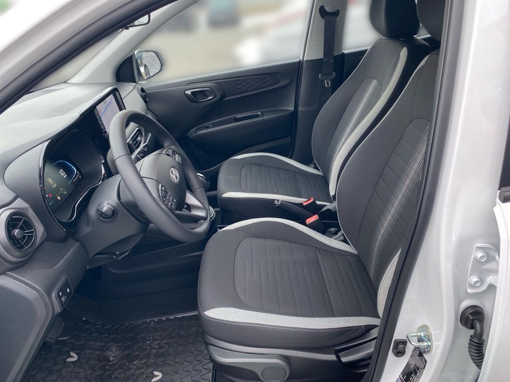 Fahrzeugabbildung Hyundai i10 1.0 AMT Trend *Carplay*R.Kamera*PDC*SHZ+LHZ*