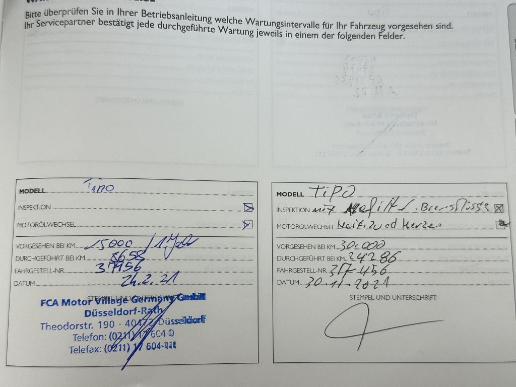 Fahrzeugabbildung Fiat Tipo 1.4 T-Jet Lounge+Carplay+R.Kamera+Sitzheiz.