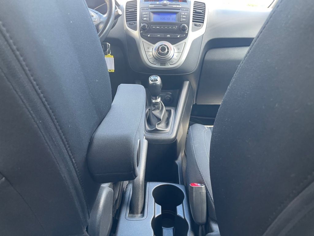 Fahrzeugabbildung Hyundai ix20 1.4 blue YES! Silver *SHZ*LHZ*