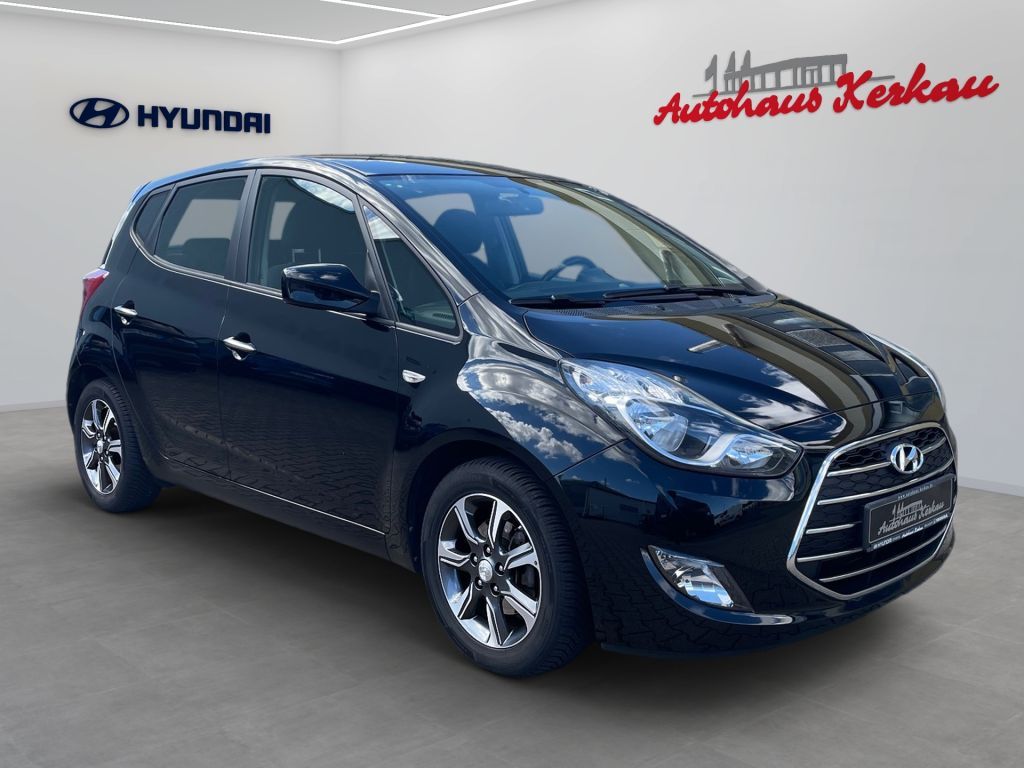 Fahrzeugabbildung Hyundai ix20 1.4 blue YES! Silver *SHZ*LHZ*