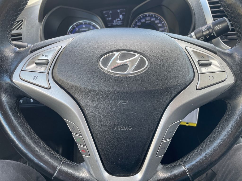 Fahrzeugabbildung Hyundai ix20 1.4 blue YES! Silver *SHZ*LHZ*