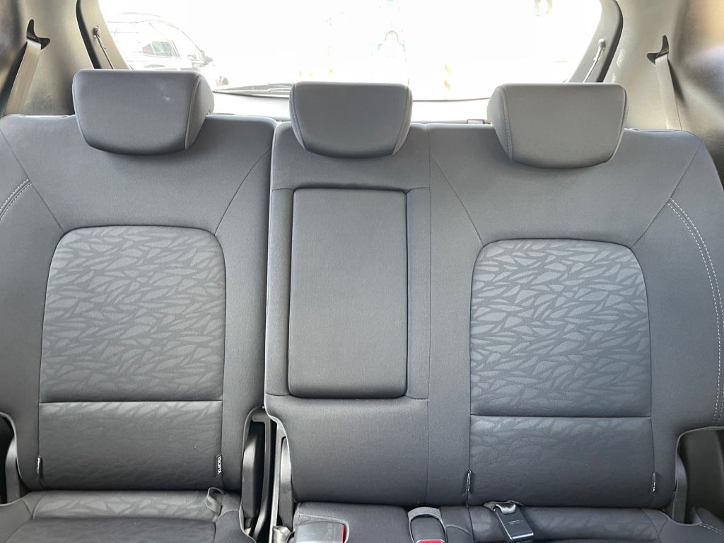 Fahrzeugabbildung Hyundai ix20 1.4 blue YES! Silver *SHZ*LHZ*