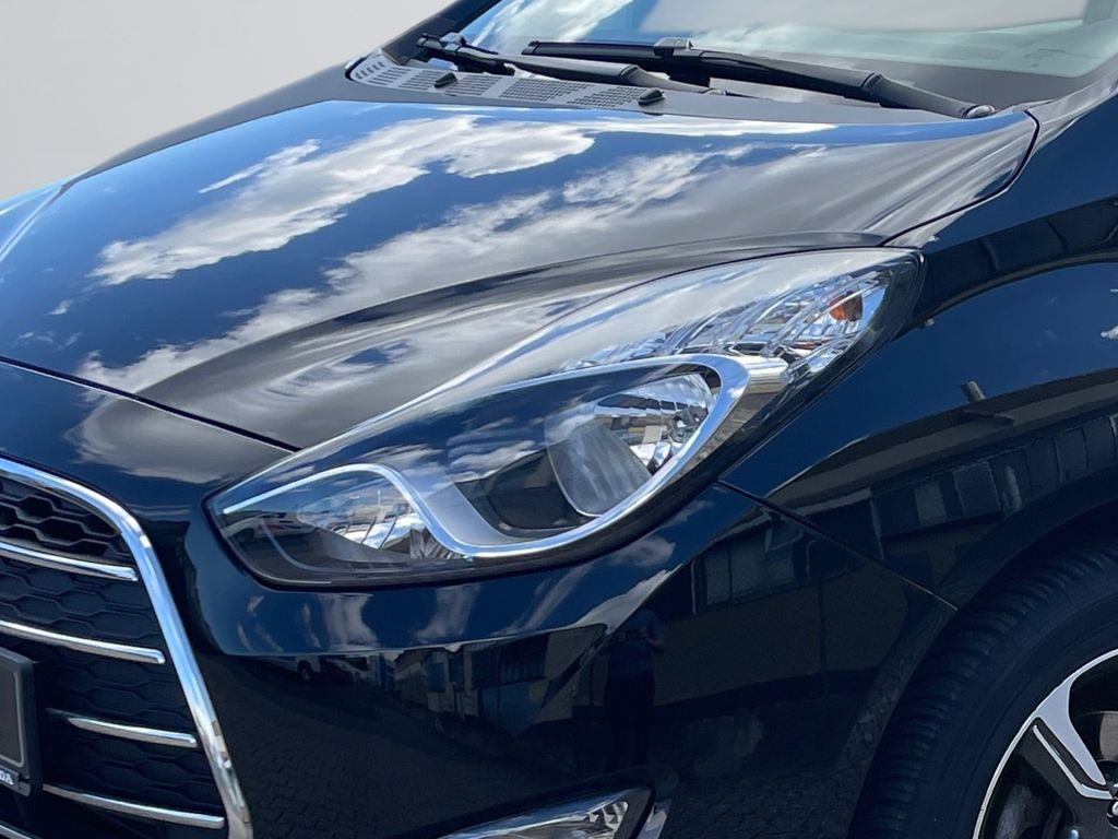 Fahrzeugabbildung Hyundai ix20 1.4 blue YES! Silver *SHZ*LHZ*