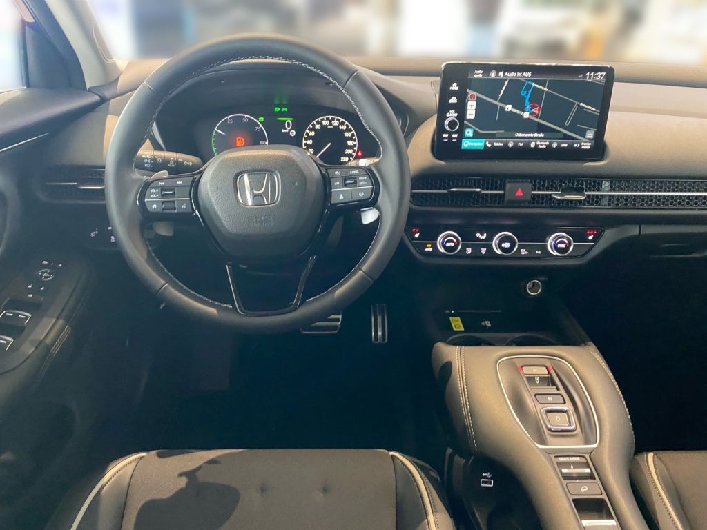 Fahrzeugabbildung Honda ZR-V e:HEV 2.0 i-MMD Hybrid Sport