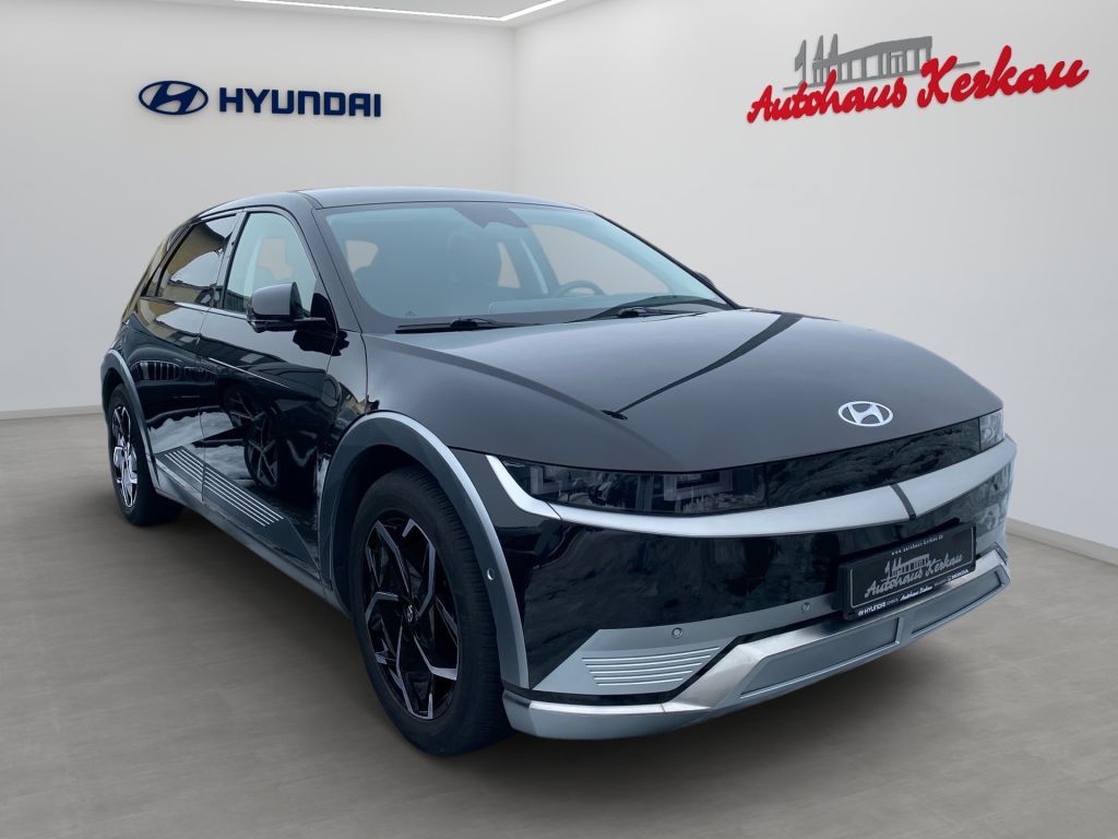 Fahrzeugabbildung Hyundai IONIQ 5 58 kWh Uniq *Wärmepumpe*SHZ hinten*