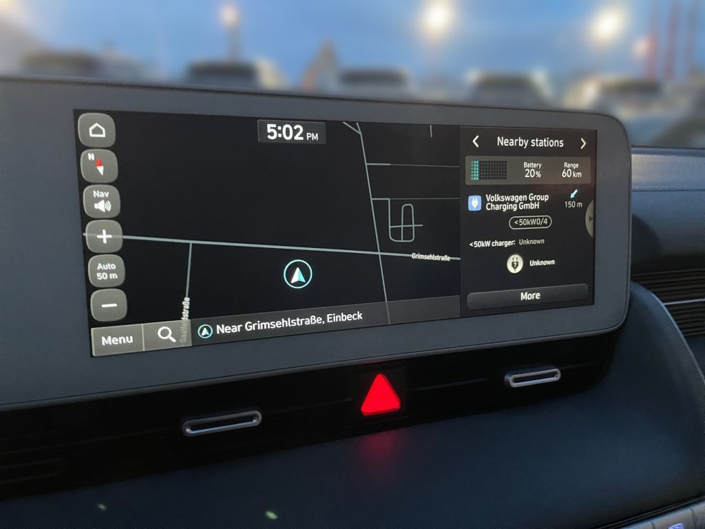 Fahrzeugabbildung Hyundai IONIQ 5 77,4 kWh 4WD Uniq,Relax,Pano,Assistenz