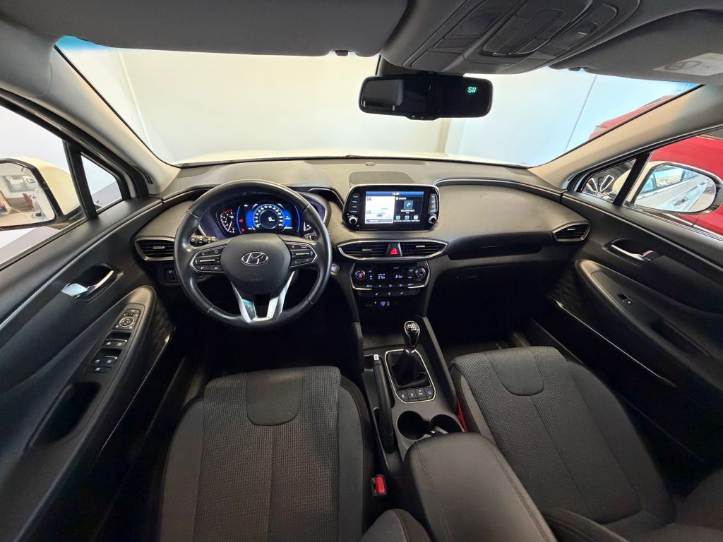 Fahrzeugabbildung Hyundai Santa Fe 2.0 CRDi 2WD Trend