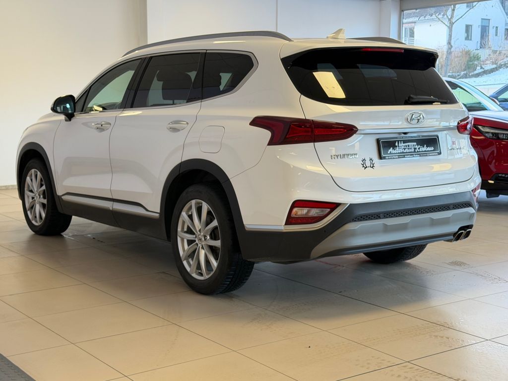 Fahrzeugabbildung Hyundai Santa Fe 2.0 CRDi 2WD Trend