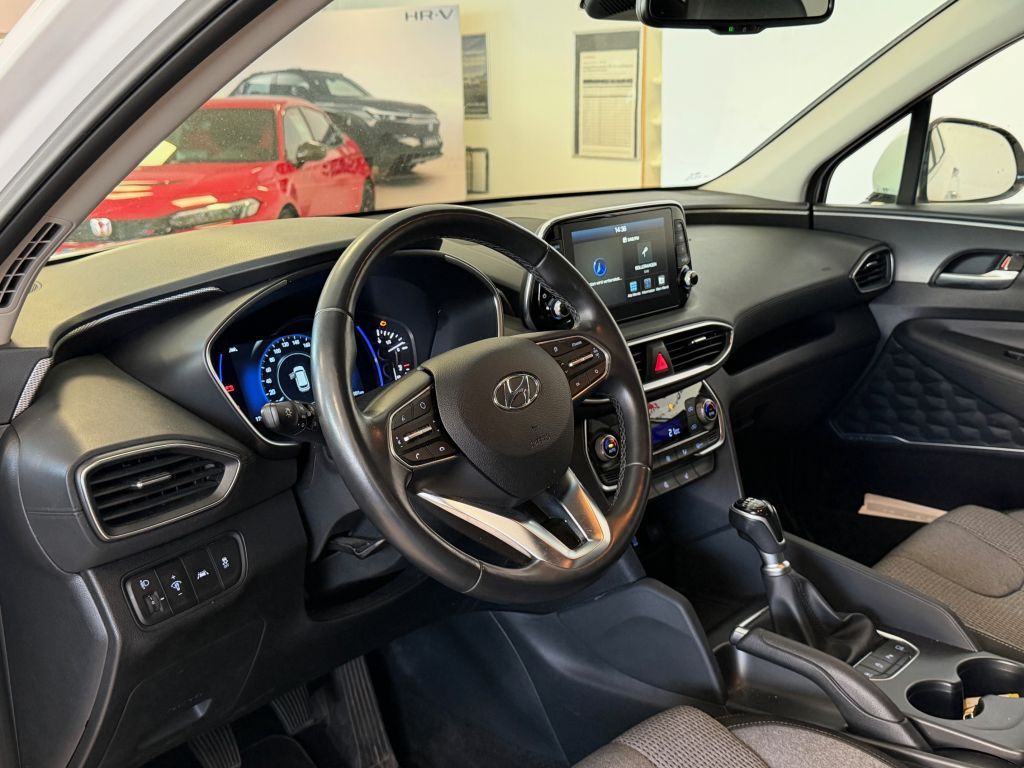 Fahrzeugabbildung Hyundai Santa Fe 2.0 CRDi 2WD Trend