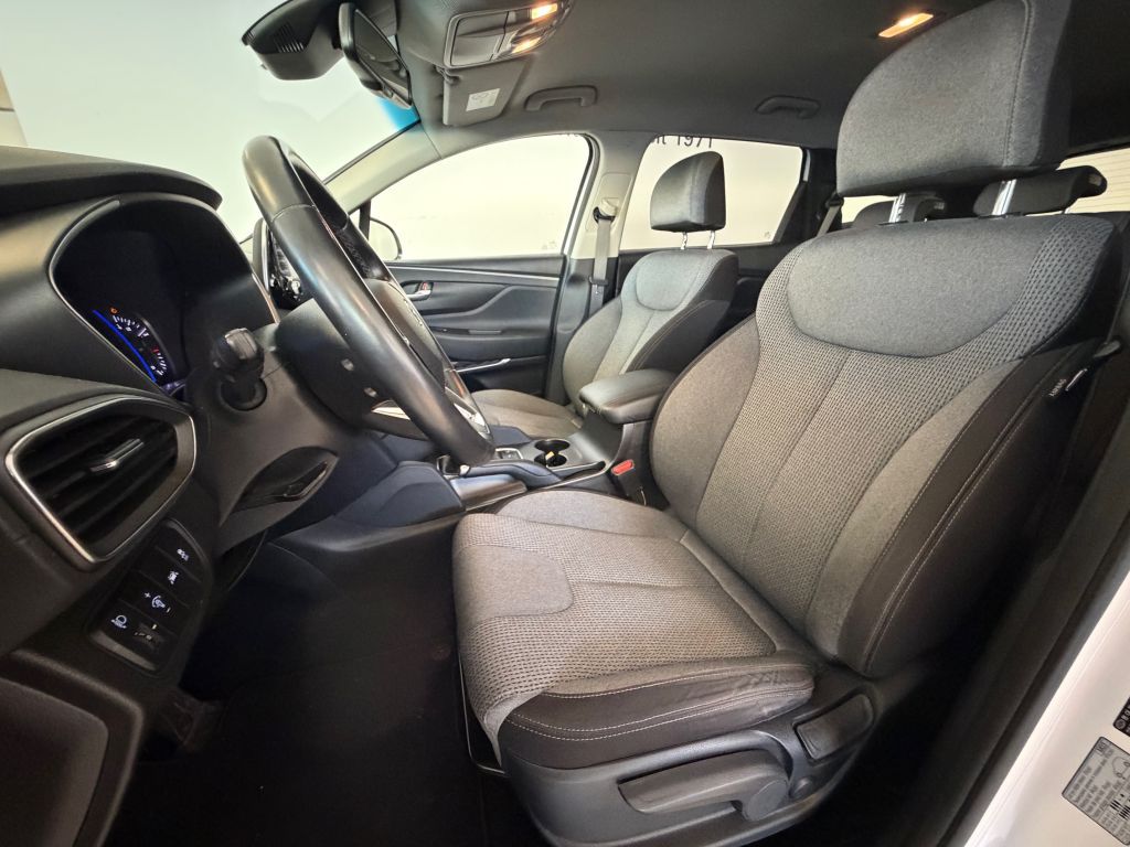 Fahrzeugabbildung Hyundai Santa Fe 2.0 CRDi 2WD Trend