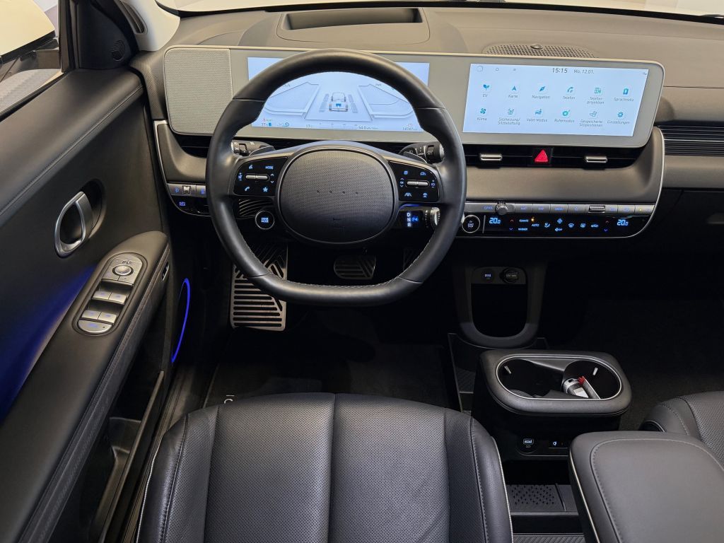 Fahrzeugabbildung Hyundai IONIQ 5 77,4 kWh 4WD Uniq * Relax-Paket * SOH 99