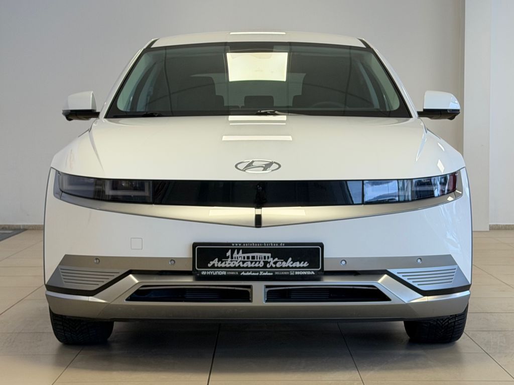 Fahrzeugabbildung Hyundai IONIQ 5 77,4 kWh 4WD Uniq * Relax-Paket * SOH 99