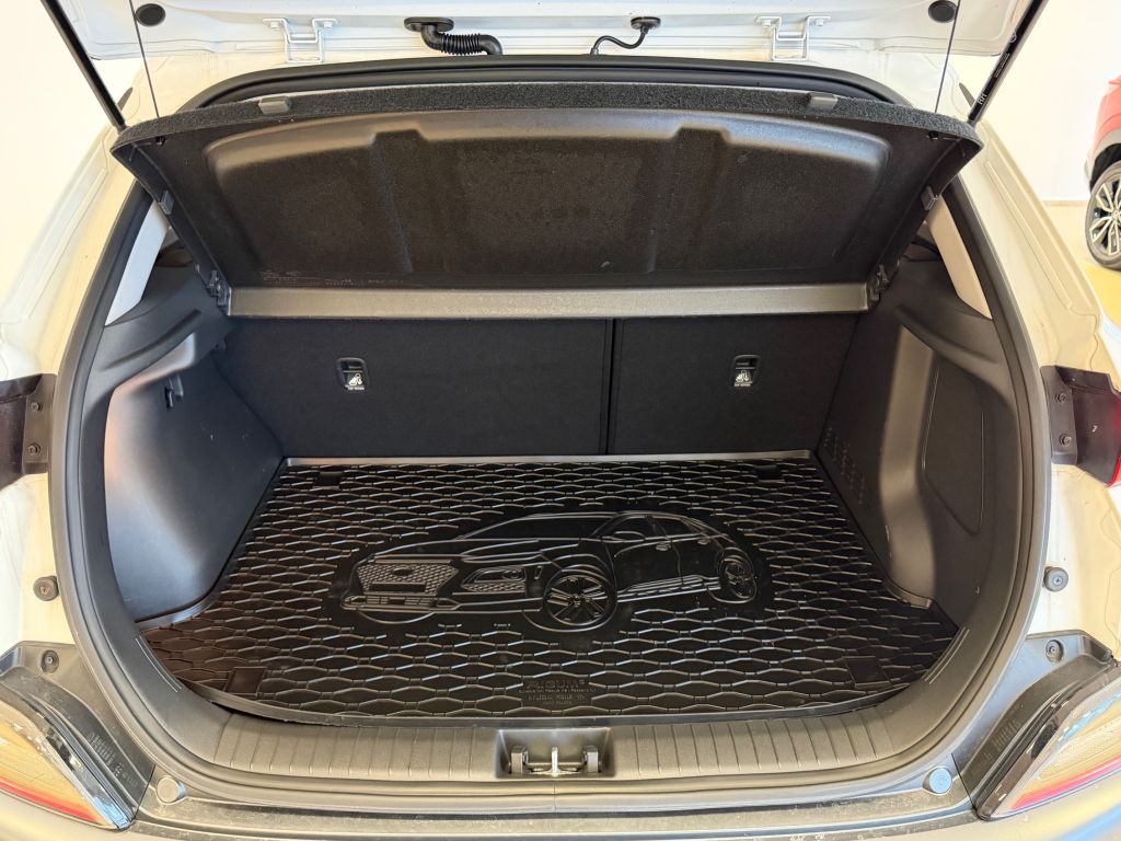 Fahrzeugabbildung Hyundai KONA 1.6 CRDi DCT Prime +Navi+LED+Assistenzpak.+