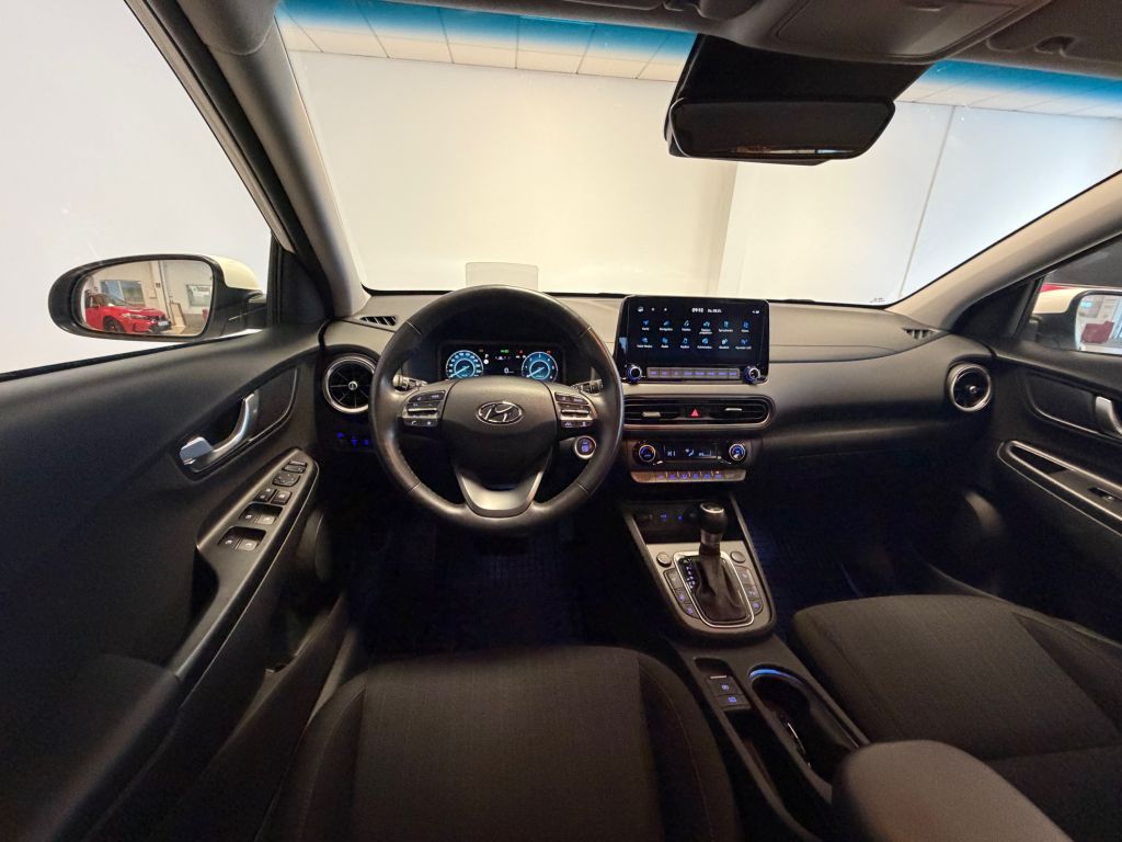 Fahrzeugabbildung Hyundai KONA 1.6 CRDi DCT Prime +Navi+LED+Assistenzpak.+