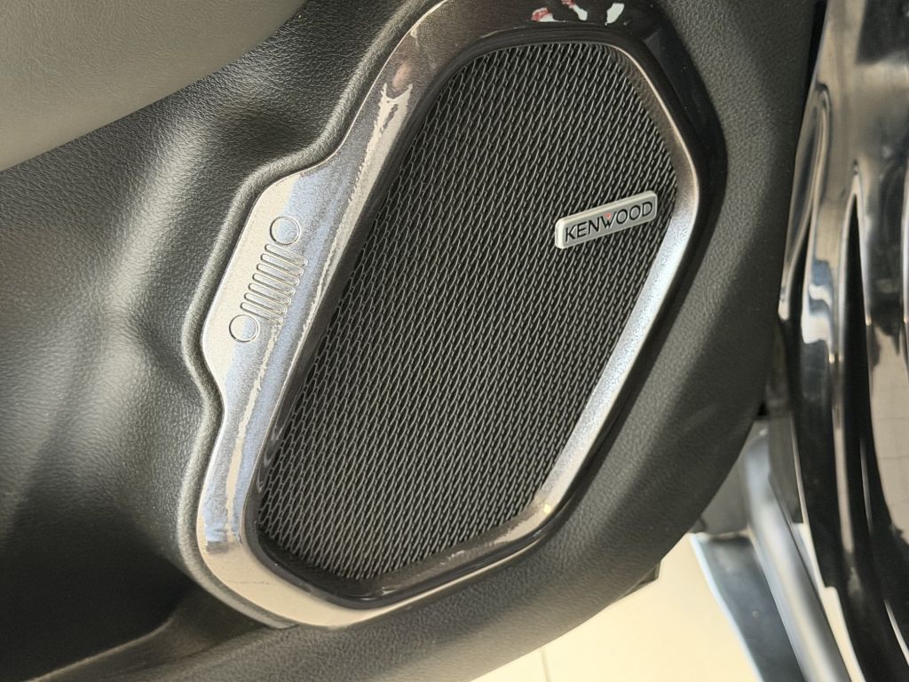 Fahrzeugabbildung Jeep Renegade 1.3 T-GDI 4xe PLUG-IN Hybrid Automatik