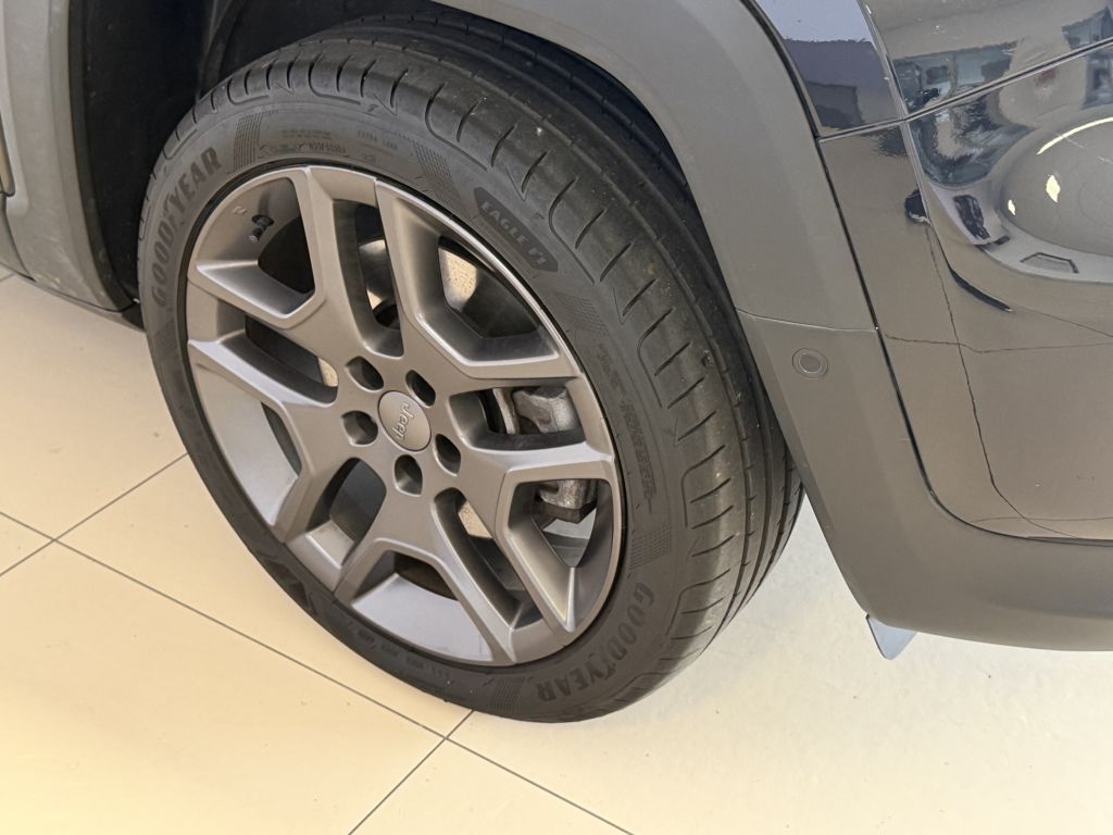 Fahrzeugabbildung Jeep Renegade 1.3 T-GDI 4xe PLUG-IN Hybrid Automatik