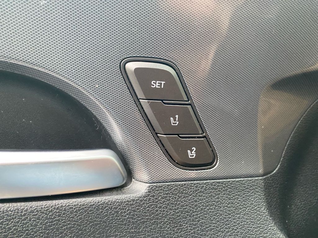 Fahrzeugabbildung Hyundai SANTA FE 1.6 HEV 4WD Prime*Pano*HUD*Krell*Memory