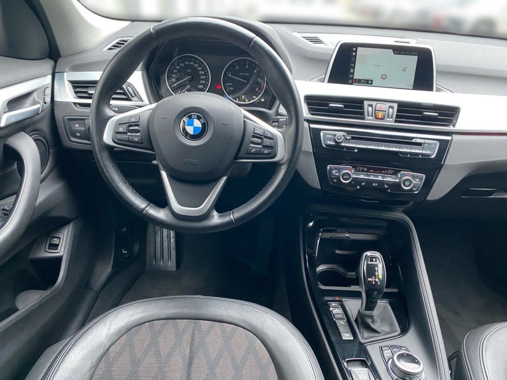 Fahrzeugabbildung BMW X1 xDrive20d Aut. xLinee+8fach bereift