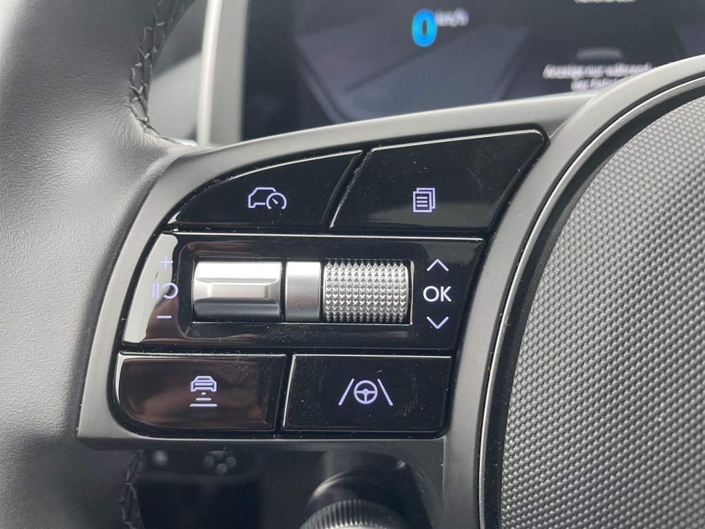 Fahrzeugabbildung Hyundai IONIQ 6 77,4 kWh Uniq*Pano