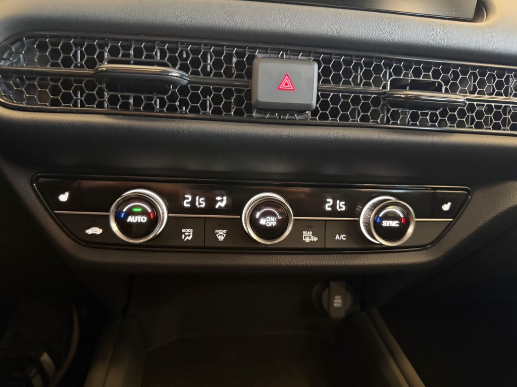 Fahrzeugabbildung Honda ZR-V e:HEV 2.0 i-MMD Hybrid Elegance