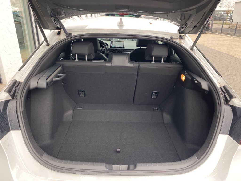 Fahrzeugabbildung Honda Civic e:HEV 2,0 Hybrid Sport