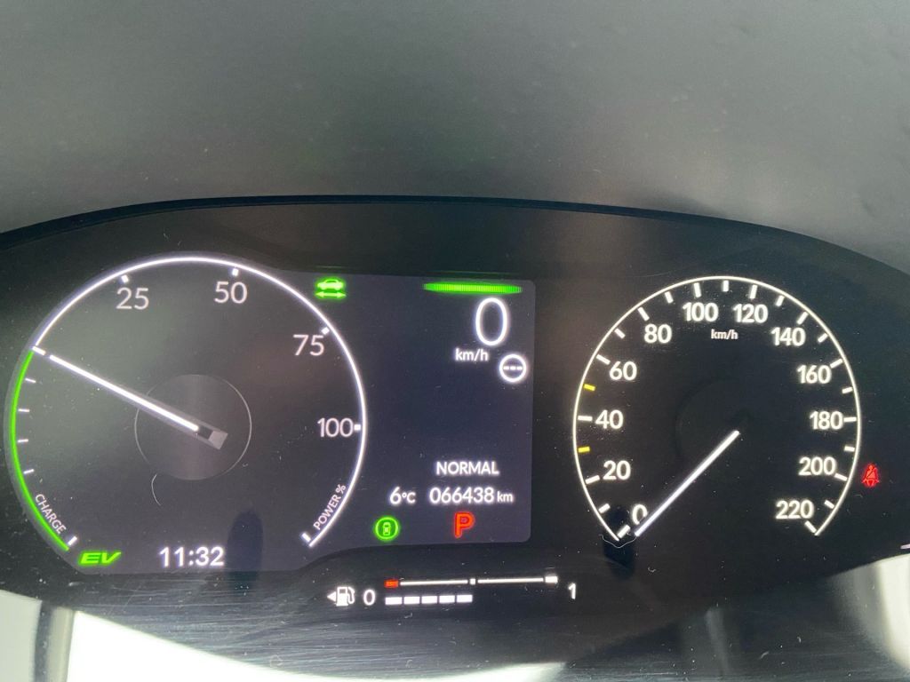 Fahrzeugabbildung Honda Civic e:HEV 2,0 Hybrid Sport