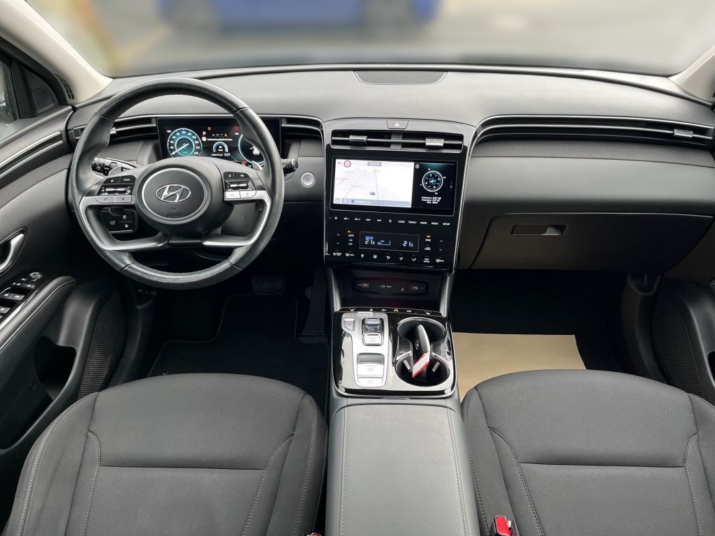 Fahrzeugabbildung Hyundai TUCSON 1.6 T-GDi PHEV 4WD Trend