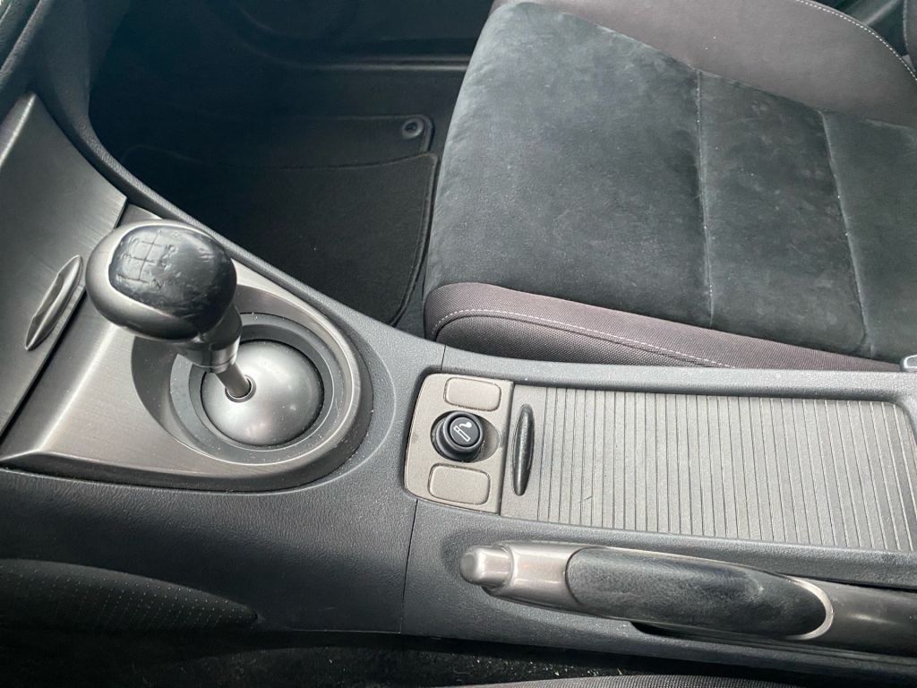 Fahrzeugabbildung Honda Civic 1.4 i-VTEC Sport