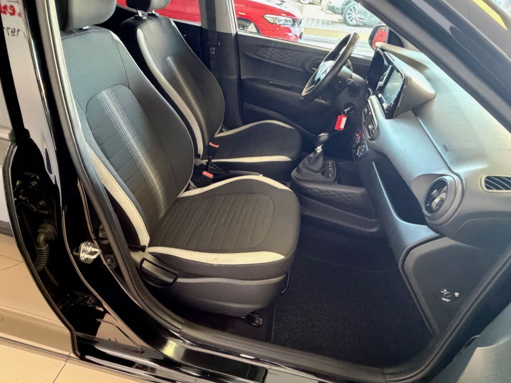 Fahrzeugabbildung Hyundai i10 1.0 EDITION 30