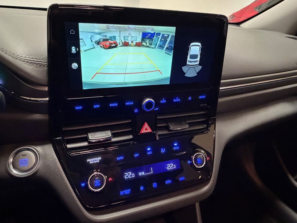 Fahrzeugabbildung Hyundai IONIQ Plug-in-Hybrid 1.6 Style *Scheckheft*LED*