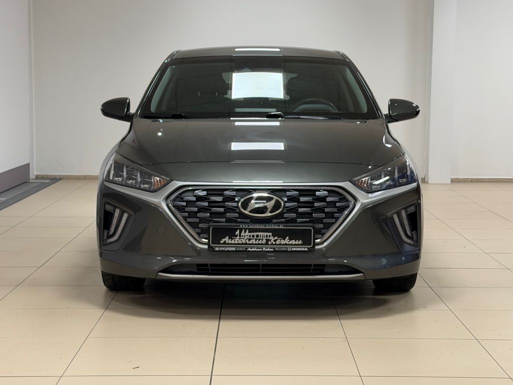 Fahrzeugabbildung Hyundai IONIQ Plug-in-Hybrid 1.6 Style *Scheckheft*LED*