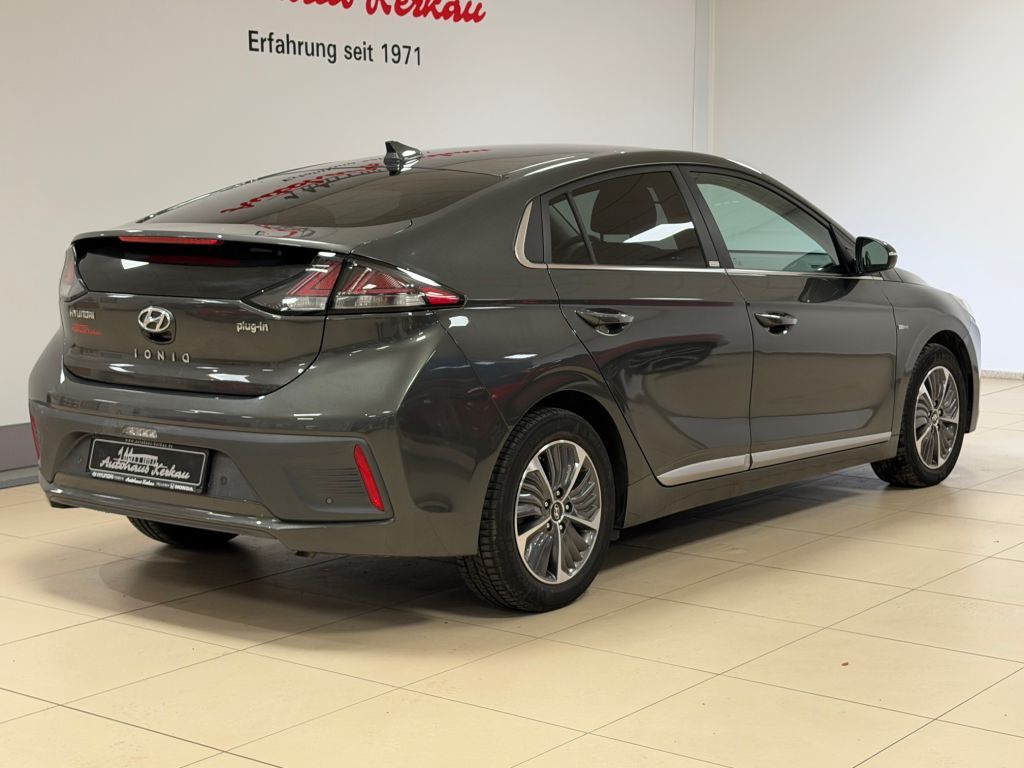 Fahrzeugabbildung Hyundai IONIQ Plug-in-Hybrid 1.6 Style *Scheckheft*LED*